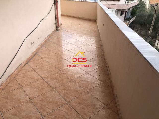Vlore, shitet apartament 1+1+BLK Kati 3, 75 m² 45.000 Euro (Rruga Ali Demi)