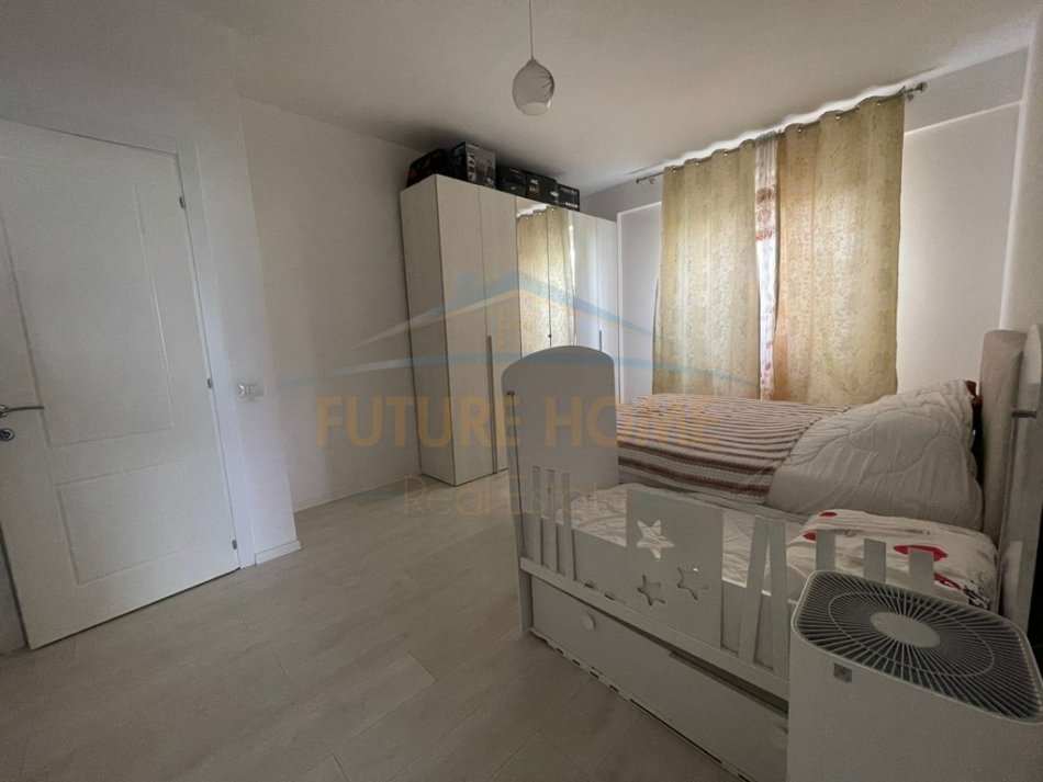 0683487469  Tirane, jepet me qera apartament 2+1+Ballkon Kati 2, 102 m² 600 € (Liqeni i Thate)