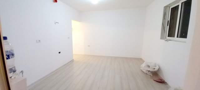 Tirane, shes apartament 1+1+BLK Kati 4, 46 m² 60.000 Euro (Bajram Curri)
