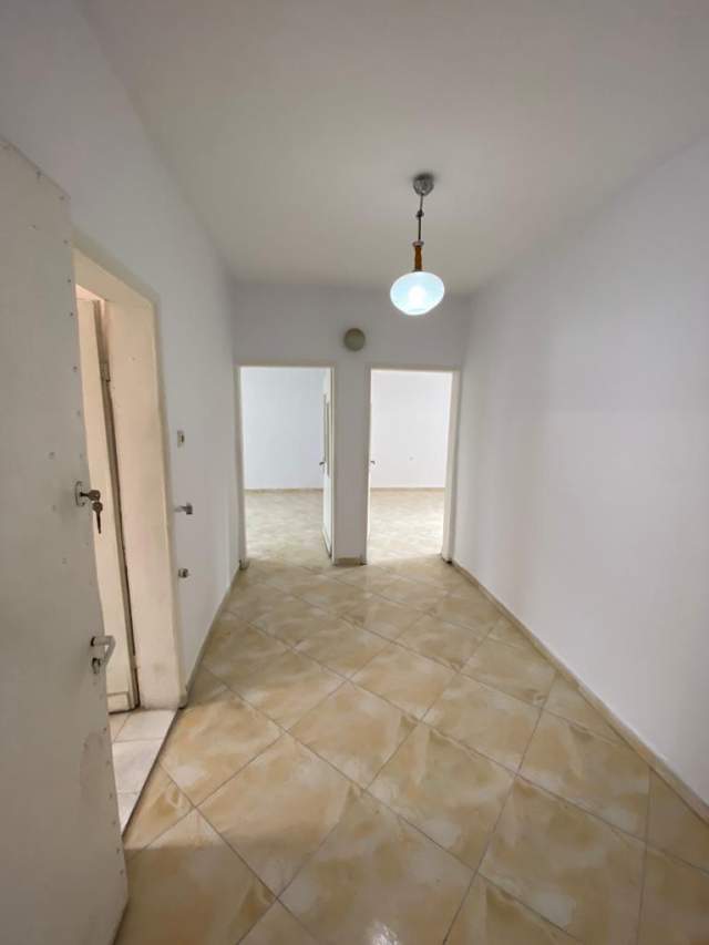 Tirane, shes apartament 1+1+BLK Kati 4, 56 m² 55.000 Euro (METRUSH LULI)