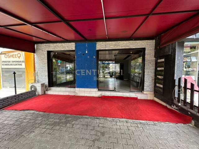 Tirane, jepet me qera ambjent biznesi Kati 0, 157 m² 800  (Ali Demi)