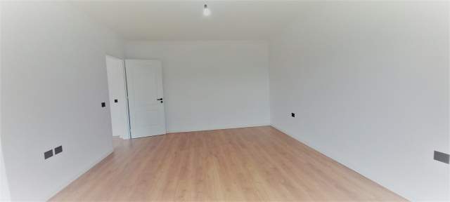 Tirane, shes apartament 3+1+BLK Kati 3, 126 m² 155.000 Euro (PRANE SQ 21)