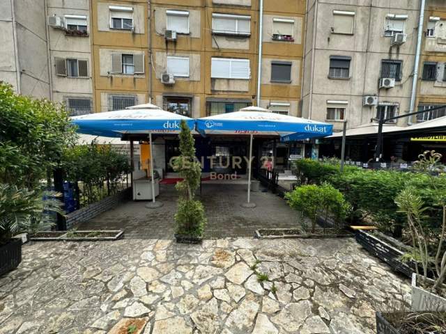 Tirane, jepet me qera ambjent biznesi Kati 0, 157 m² 800  (Ali Demi)