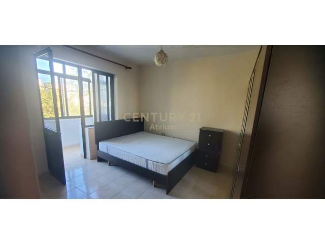 Tirane, shitet apartament 1+1+BLK Kati 4, 56 m² 85.000 Euro (Brryli)