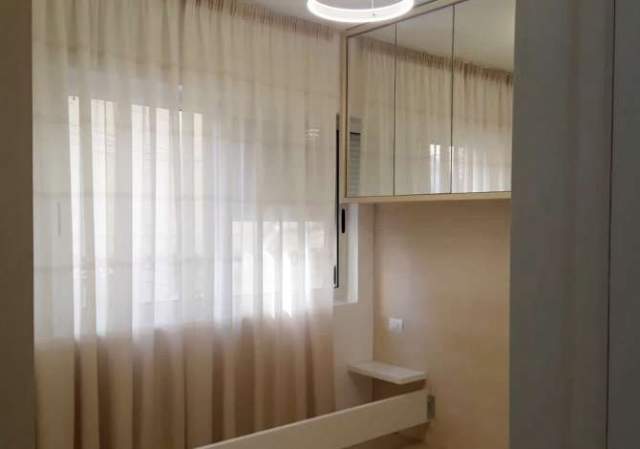 Tirane, shes apartament 1+1 Kati 1, 51 m² 83.000 Euro (PROKOP MIMA)