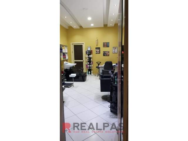 Tirane, shes dyqan Kati 0, 59 m² 170.000 Euro (RRUGA GEORGE W.BUSH)
