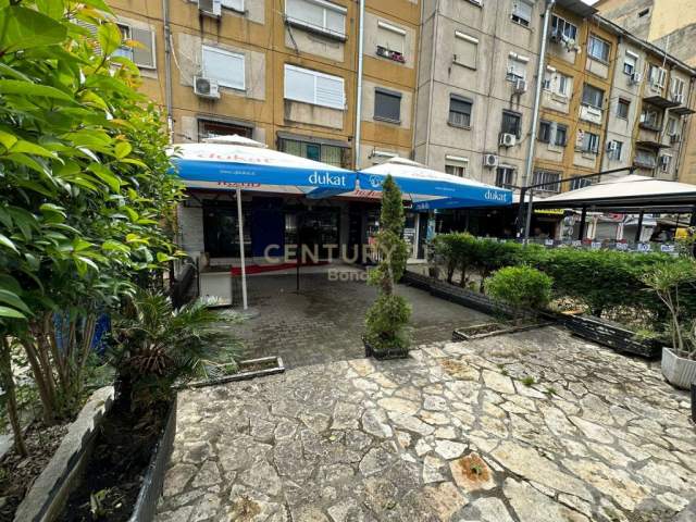 Tirane, jepet me qera ambjent biznesi Kati 0, 157 m² 800  (Ali Demi)