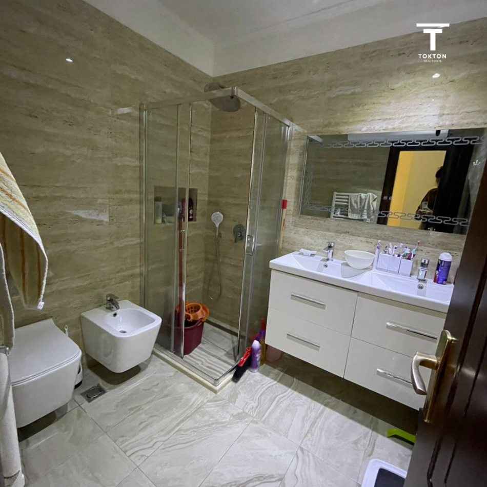 SHITET, APARTAMENT 3+1+2+GARAZH, BRRYLI, TIRANË, 235,000 EURO