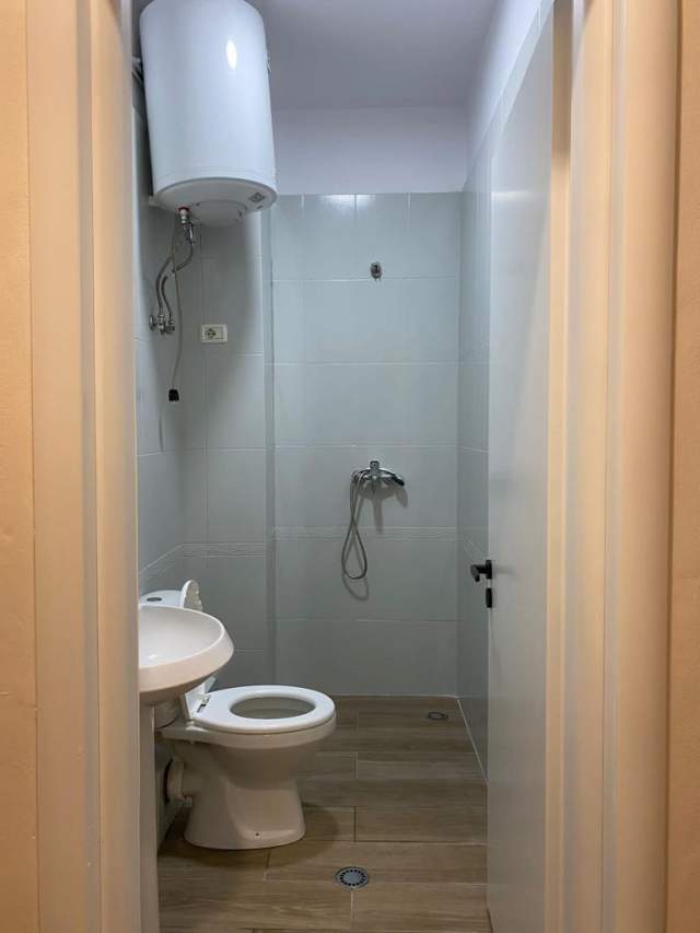 Tirane, Apartament #perShitje 2+1+BLK ( Fresku )