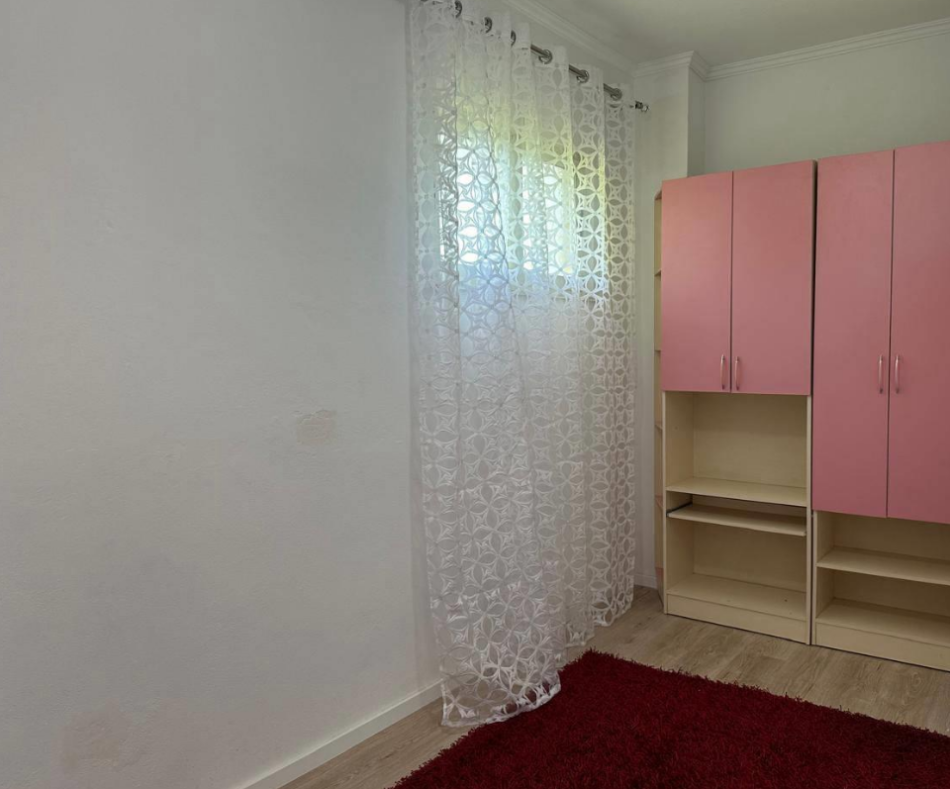 Tirane, shitet apartament 2+1 Kati 2, 96.000 €