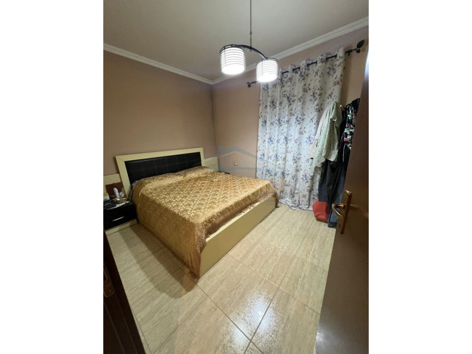 0683487469 Tirane, shitet apartament 2+1+Ballkon Kati 4, 86 m² 155.000 € (Fusha e Avicaionit)