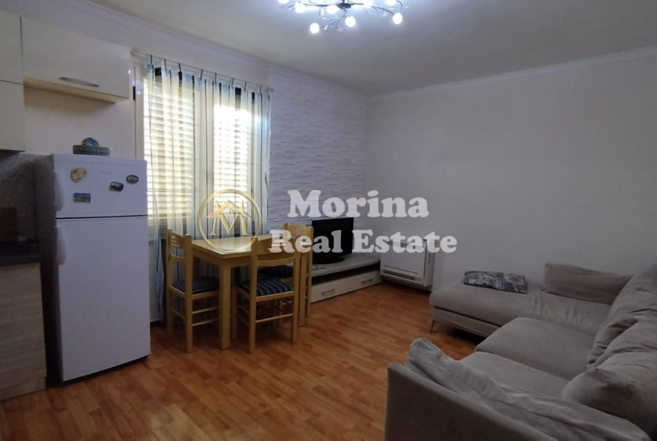 Tirane, jepet me qera apartament 2+1 Kati 3, 80 m² 500 € (Oxhaku)