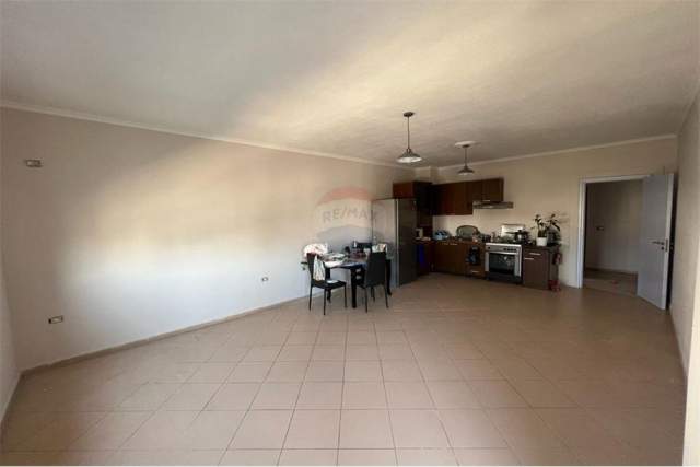 Tirane, shitet apartament 2+1+BLK Kati 2, 105 m² 135.000 Euro