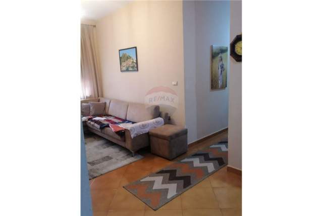 Tirane, shitet apartament 2+1 Kati 2, 80 m² 108.000 €  (Rruga Medar Shtylla)