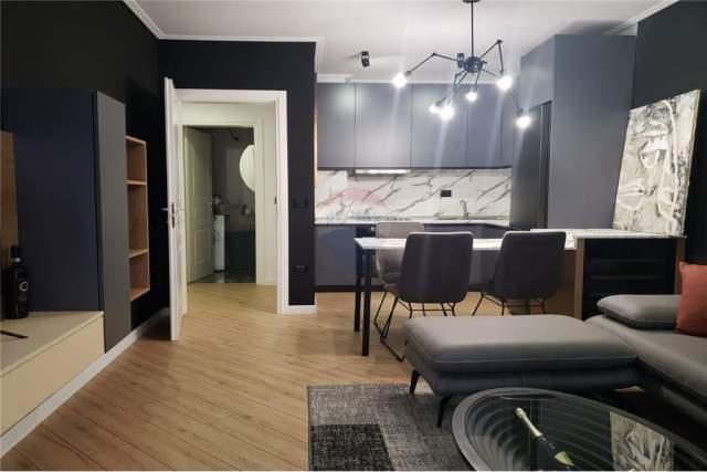 Tirane, shitet apartament 1+1+BLK Kati 6, 66 m² 130.000 Euro (Stadiumi Dinamo)
