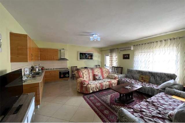 Tirane, shes 2+1+BLK Kati 5, 72 m² 82.000 Euro