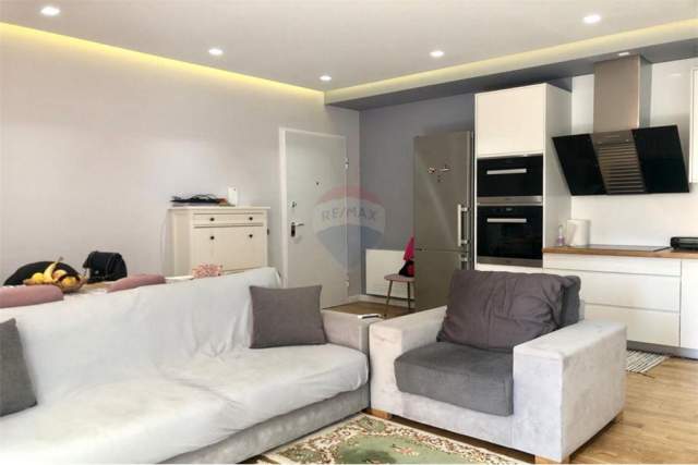 Tirane, shitet apartament 1+1+BLK Kati 3, 66 m² 140.000 Euro (Kopeshti Botanik)