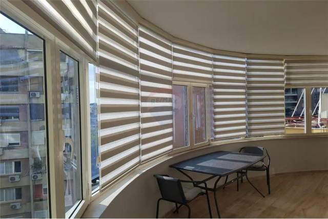 Tirane, jepet me qera apartament 2+1+BLK Kati 5, 90 m² 600  (9 Katshet Qender)
