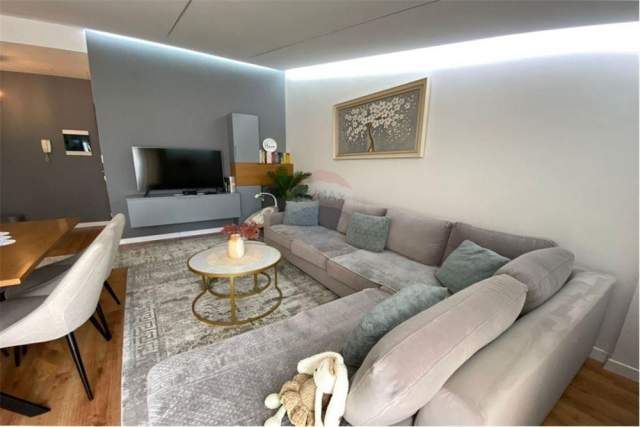 Tirane, shitet apartament 2+1+BLK Kati 5, 107 m² 123.000 Euro