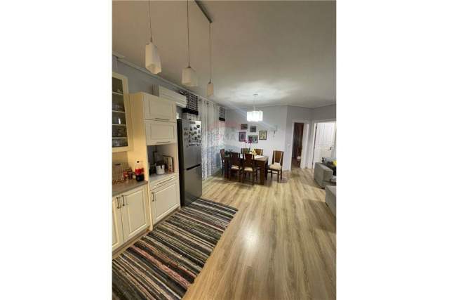 Tirane, shitet apartament 2+1+BLK Kati 1, 114 m² 180.000 Euro (Rruga Eduart Mano)