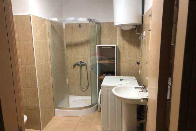 Tirane, shitet apartament 2+1+BLK Kati 2, 110.000 m² 110.000  (Komuna e Parisit)