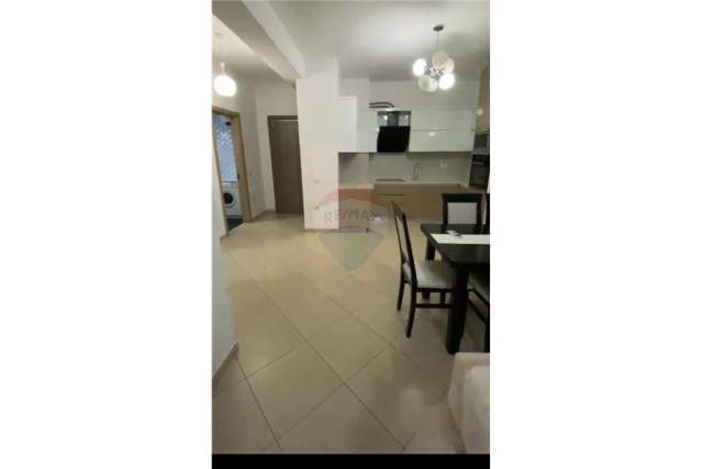 Tirane, shitet apartament 2+1+BLK Kati 4, 94 m² 105.000 Euro (Rruga e Kavajes)