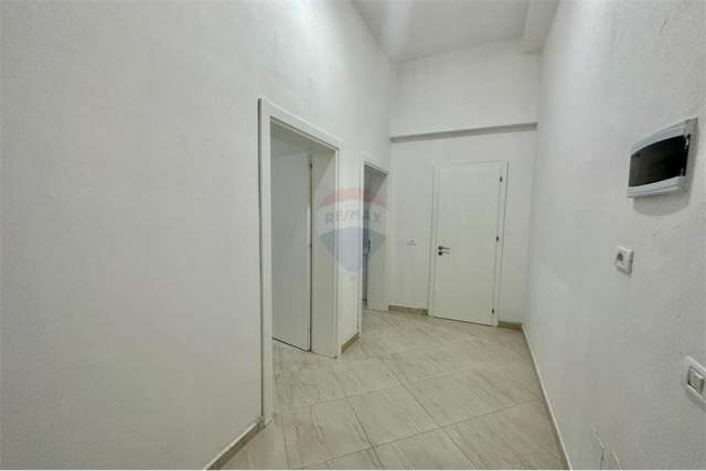 Tirane, shitet apartament 2+1+BLK Kati 1, 87 m² 80.000 Euro (Shkoze)