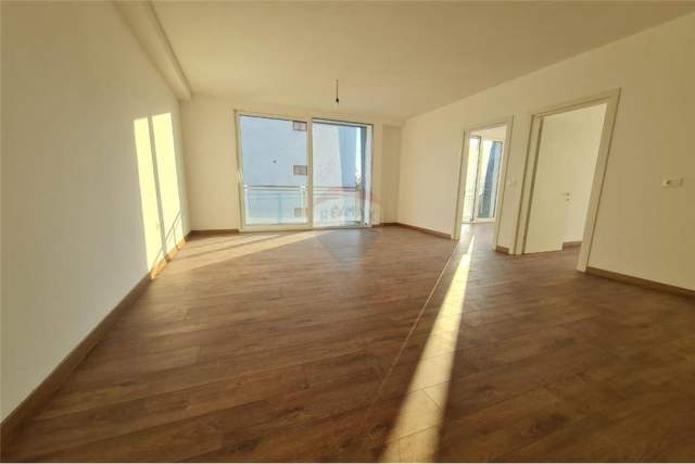 Tirane, shitet apartament 2+1+BLK Kati 4, 86 m² 148.000 Euro