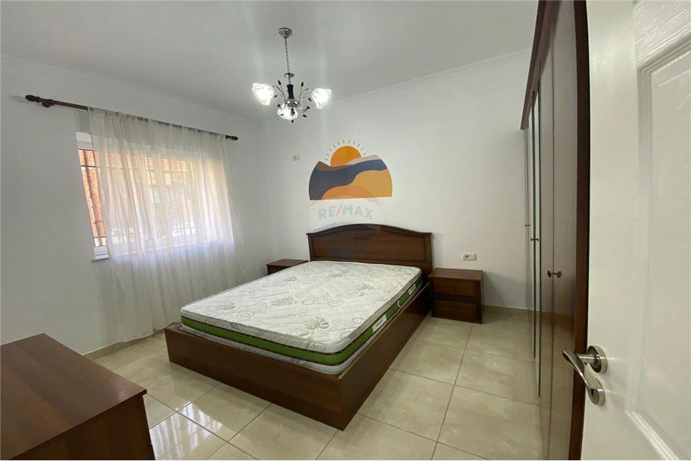 Jepet me qera apartament 1+1