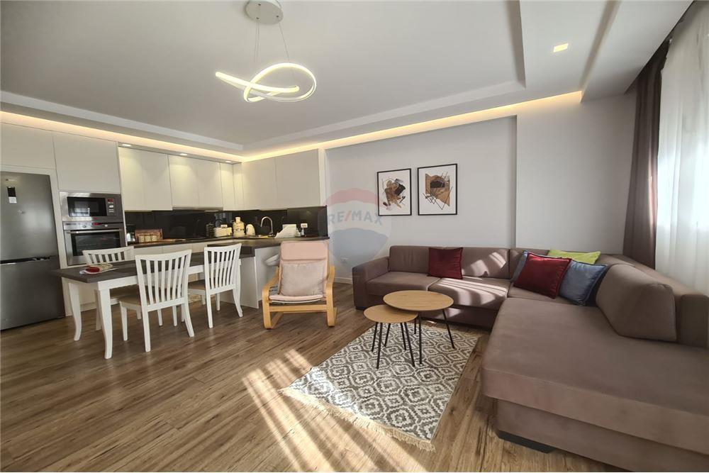 Apartament 2+1 me qira tek Rruga e Kosovarve 1000Euro/Muaj