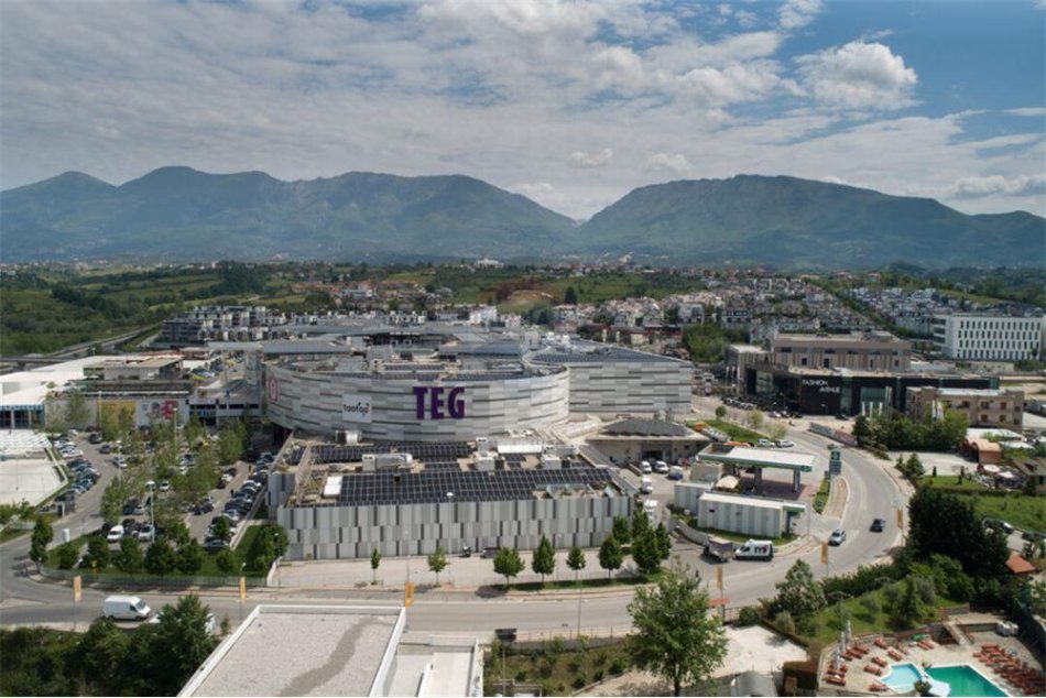 Apartament ne shitje, 1+1 me oborr, pjese e nje kompleksi rezidencial prane TEG-ut‼️