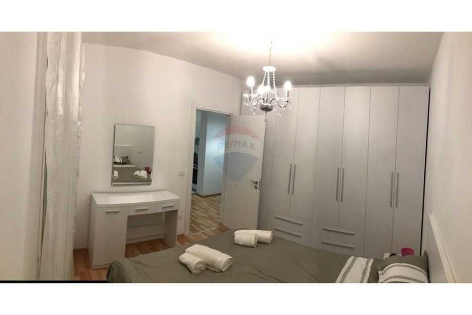 Tirane, jepet me qera apartament 1+1 Kati 2, 70 m² 450 € (ali demi)