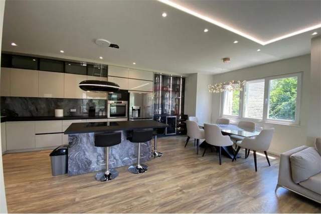 Tirane, shes apartament 2+1 Kati 3, 111 m² 230.000 Euro (liqeni i thate)