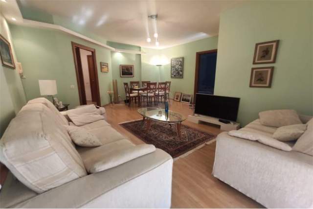 Tirane, shes apartament 2+1+A+BLK Kati 3, 102 m² 161.000 Euro (Rruga e Bogdaneve)