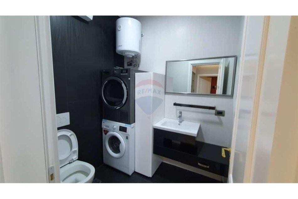 Apartament me qira 2+1 tek Rruga Elbasanit!