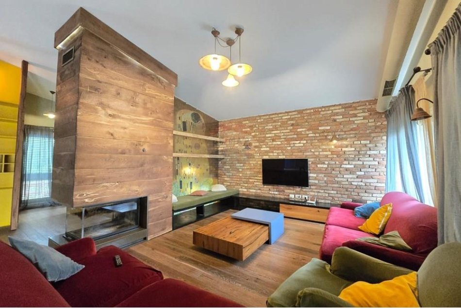 Tirane, jepet me qera Vile 2+1 Kati 1, 426 m² 2.500 € (Vile per qira te Long Hill)