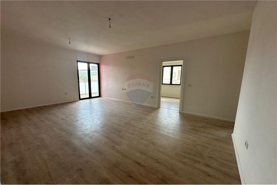 SHESIM APARTAMENT 3+1+2 RRUGA JORDAN MISJA!