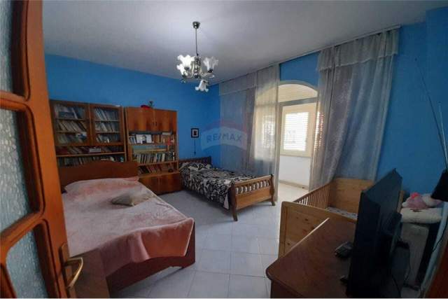 Tirane, shitet apartament 3+1 108 m² 108.000 Euro (rruga Ali Demi)