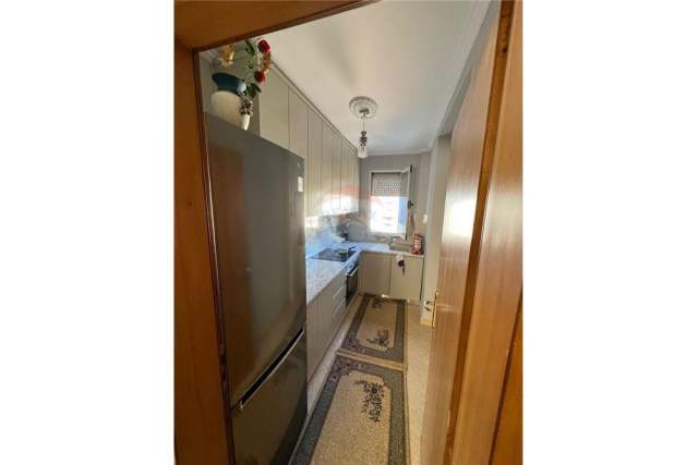 Tirane, shitet apartament 2+1 Kati 5, 70 m² 82.000 Euro (Xhamllik)