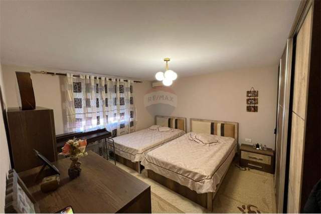 Tirane, shitet apartament 2+1 Kati 5, 70 m² 82.000 Euro (Xhamllik)
