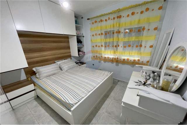 Tirane, shitet apartament 2+1 Kati 5, 72 m² 72.000 Euro