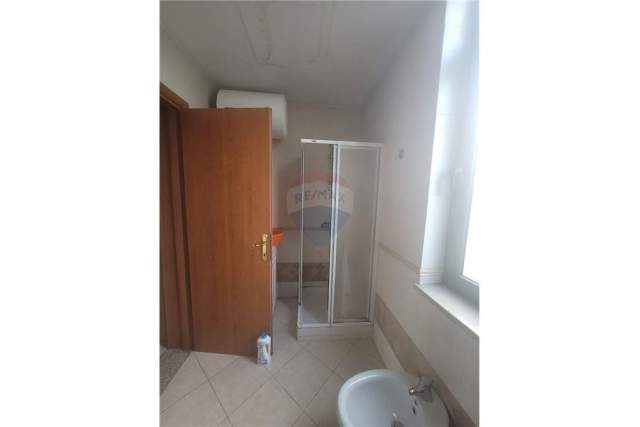 Tirane, jepet me qera apartament 2+1 Kati 5, 80 m² 550 Euro (Rruga Sami Frasheri)