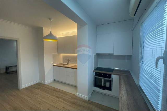 Tirane, jepet me qera apartament Kati 5, 80 m² 750 Euro (Myslym Shyri)