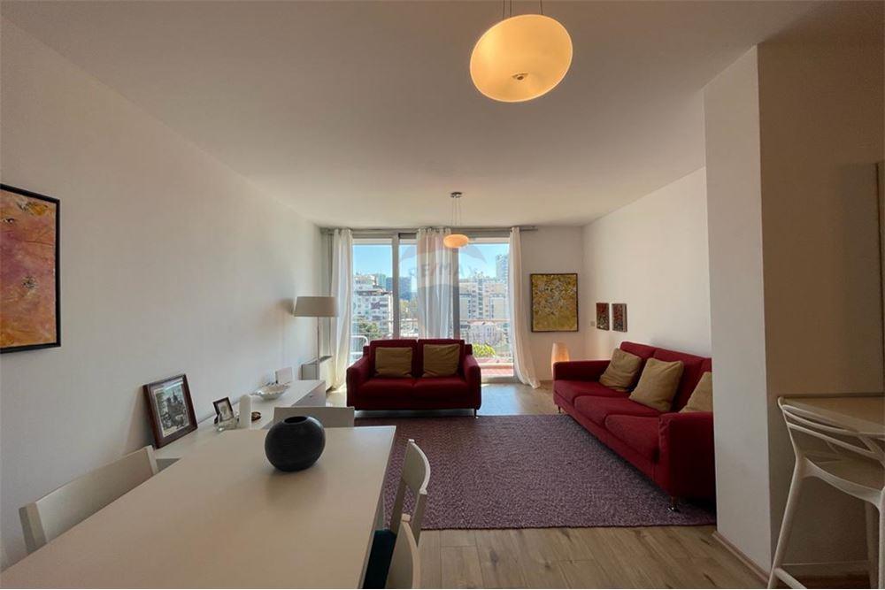 Apartament per qira 2+1+2 tek Liceu Artistik 1300 Euro/Muaj