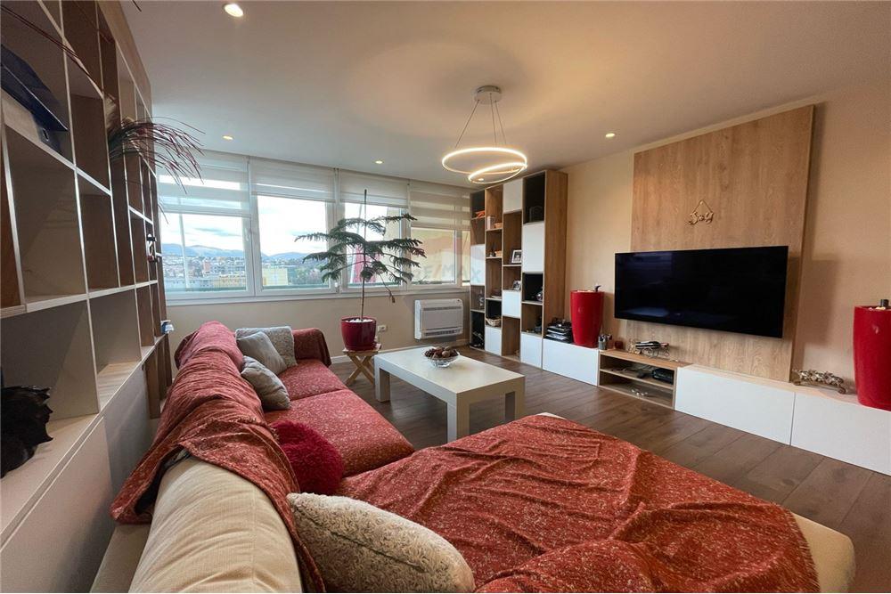 Apartament me qira tek Rruga e Elbasanit 900 Euro/Muaj