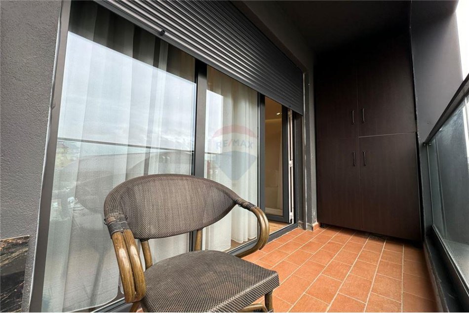 Tirane, jepet me qera apartament 2+1 Kati 3, 128 m² 1.100 € (Liman Kaba)