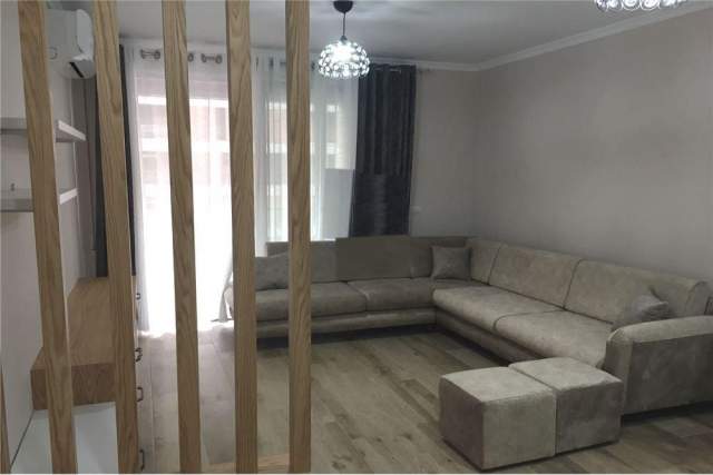 Tirane, jepet me qera apartament 4+1 Kati 4, 96 m² 650 Euro (Fiori Di Bosko)