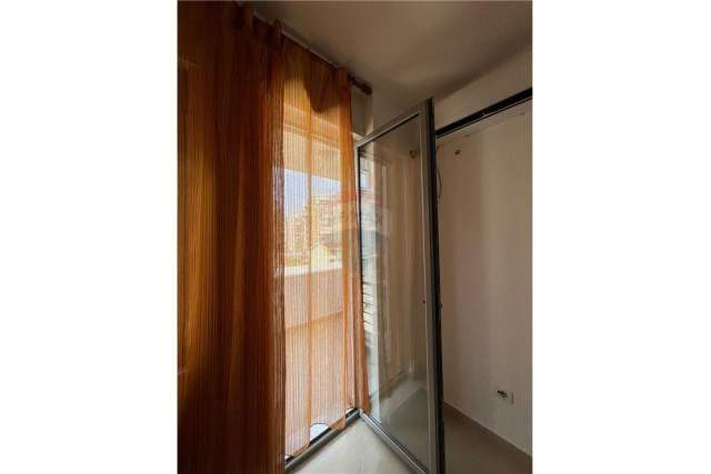 Tirane, jepet me qera apartament 2+1+BLK Kati 4, 101 m² 600 Euro (DON BOSKO)