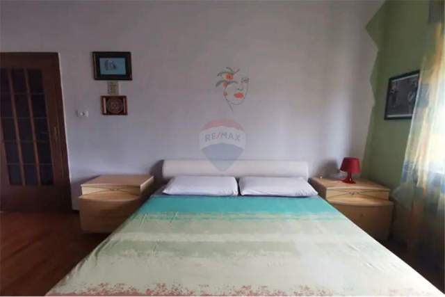 Tirane, jepet me qera apartament 1+1 Kati 3, 65 m² 500 Euro (Blloku)