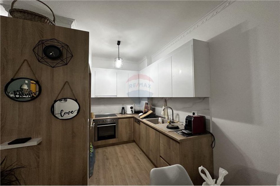 Apartament 1+1 ne shitje ne Yzberisht!